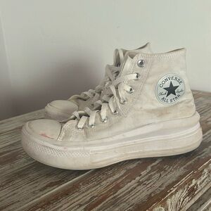 Used White Platform White Converse! They are size 6.5 women, are good condition.